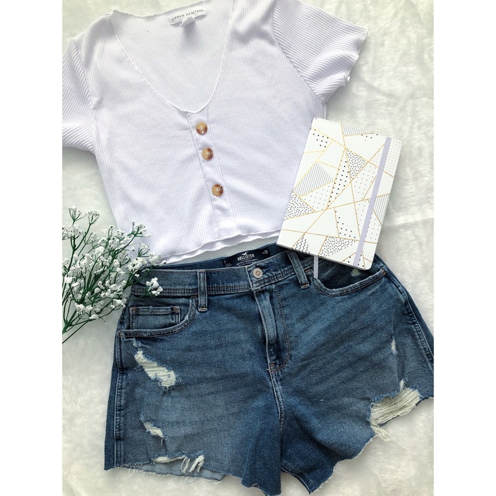 NWT Hollister High-Rise Shorts